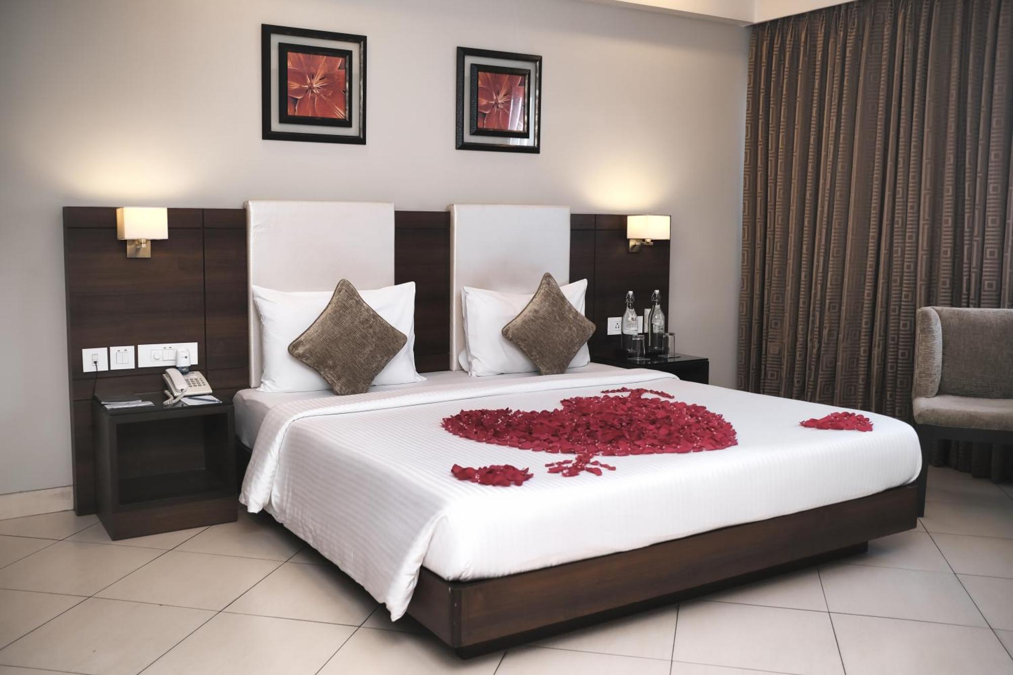 Peerless Hotel Durgapur Esterno foto