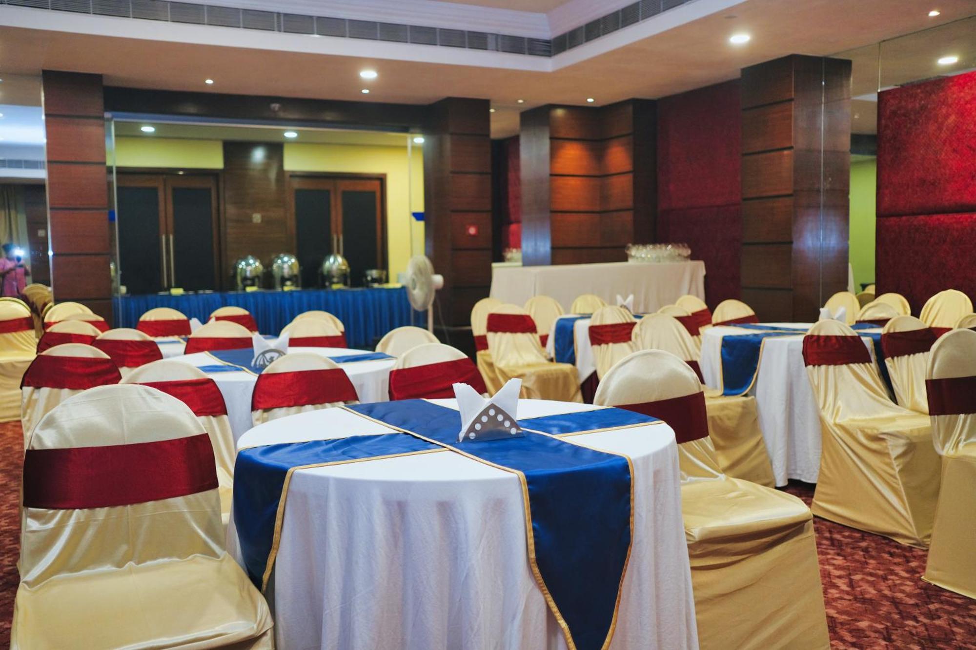Peerless Hotel Durgapur Esterno foto